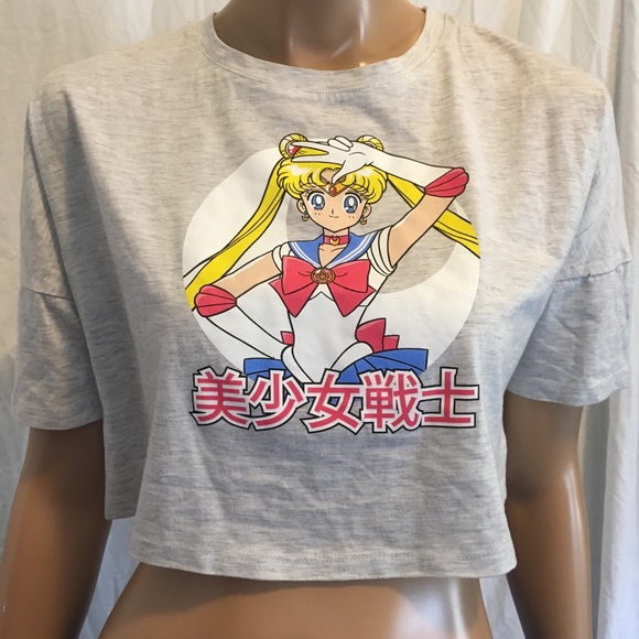 Sailor Moon Tops - NWOT Licensed Sailor Moon crop T shirt